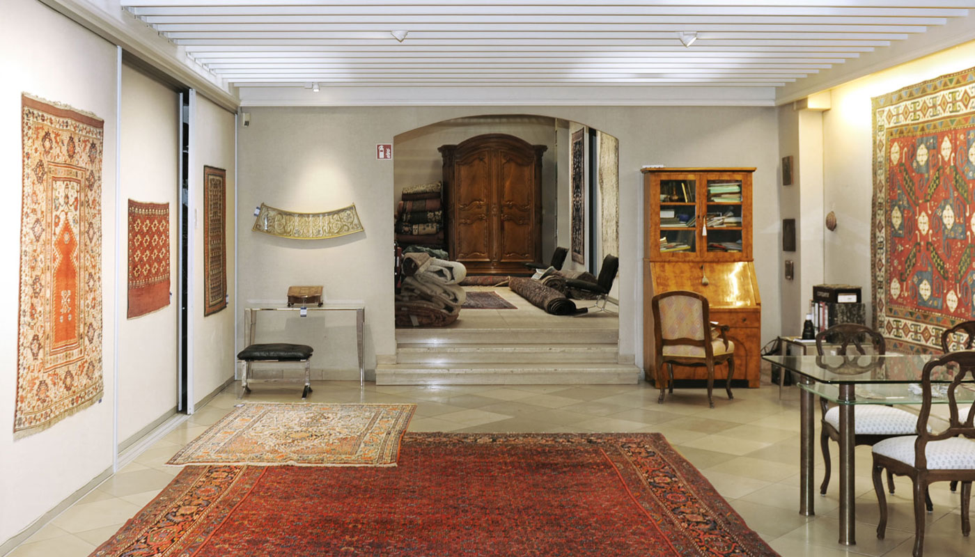 BAUSBACK TEPPICHE / Erlesene Teppiche seit 1925